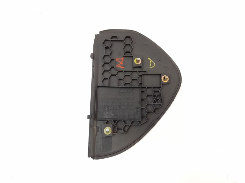 Recambio de moldura para seat leon (1m1) 1.6 16 v referencia OEM IAM 1M0857086  