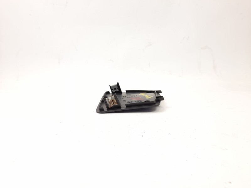 Recambio de moldura para seat leon (1m1) 1.6 16 v referencia OEM IAM 1M6867658A  