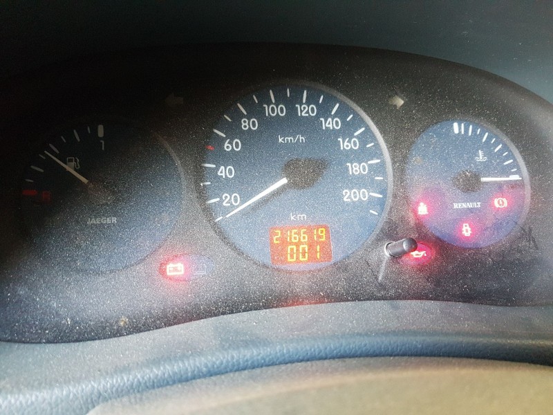 renault kangoo 1.2 i del año 2005