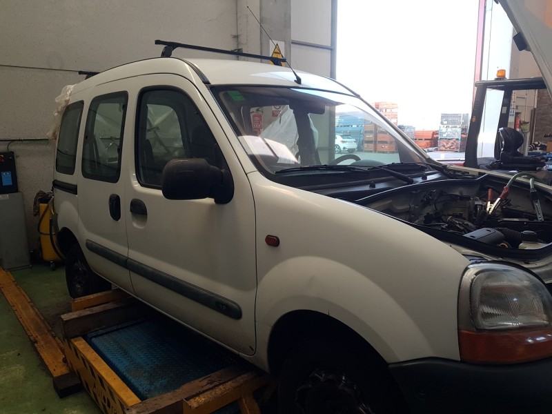 renault kangoo 1.2 i del año 2005