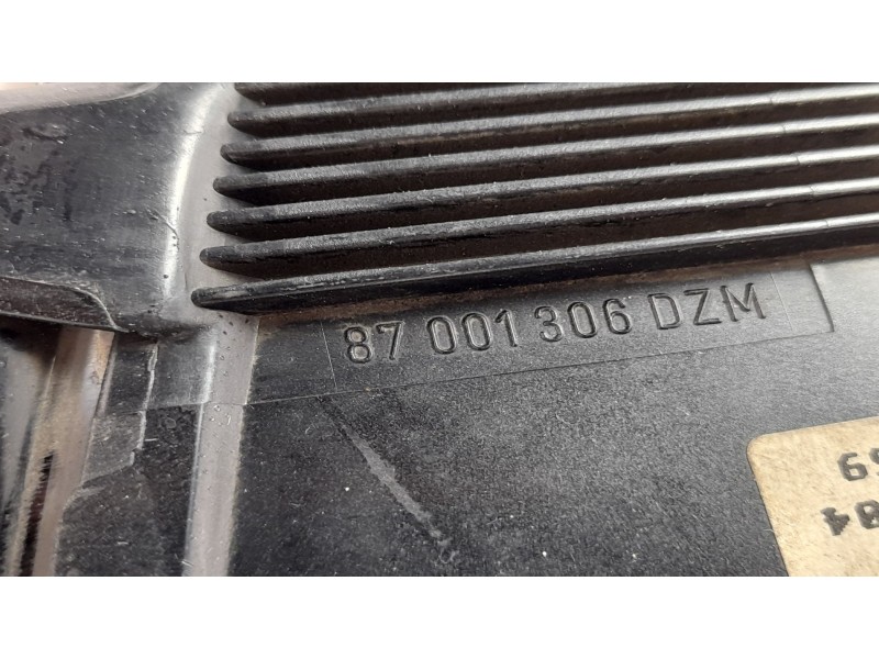 Recambio de cuadro instrumentos para bmw serie 3 compacto (e36) 1.7 318tds referencia OEM IAM 87001305 62118361154 