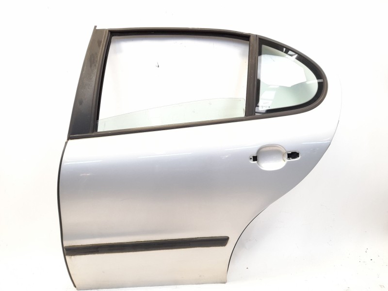 Recambio de puerta trasera izquierda para seat leon (1m1) 1.6 16 v referencia OEM IAM   