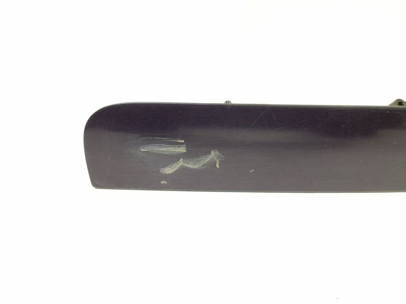Recambio de moldura para audi a3 (8l1) 1.9 tdi 5 velocidades referencia OEM IAM 8D9827576  