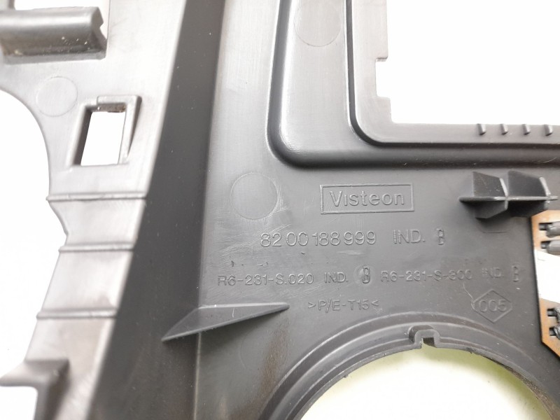 Recambio de consola central para renault master ii furgon (fd) 2.5dci referencia OEM IAM 8200188999  