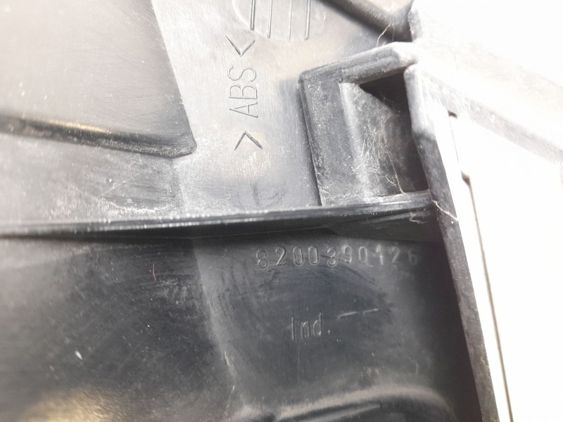 Recambio de rejilla delantera para renault laguna ii (bg0) 2.2 dci turbodiesel referencia OEM IAM 8200390126  