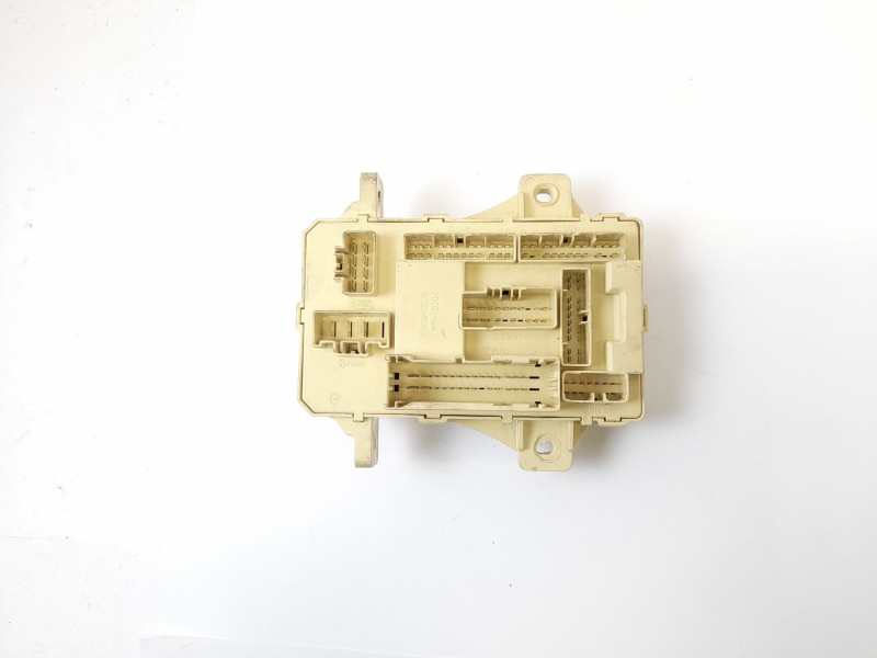 Recambio de caja reles / fusibles para kia pro ceed (ed) 2.0 crdi referencia OEM IAM 919501H510  919502H500
