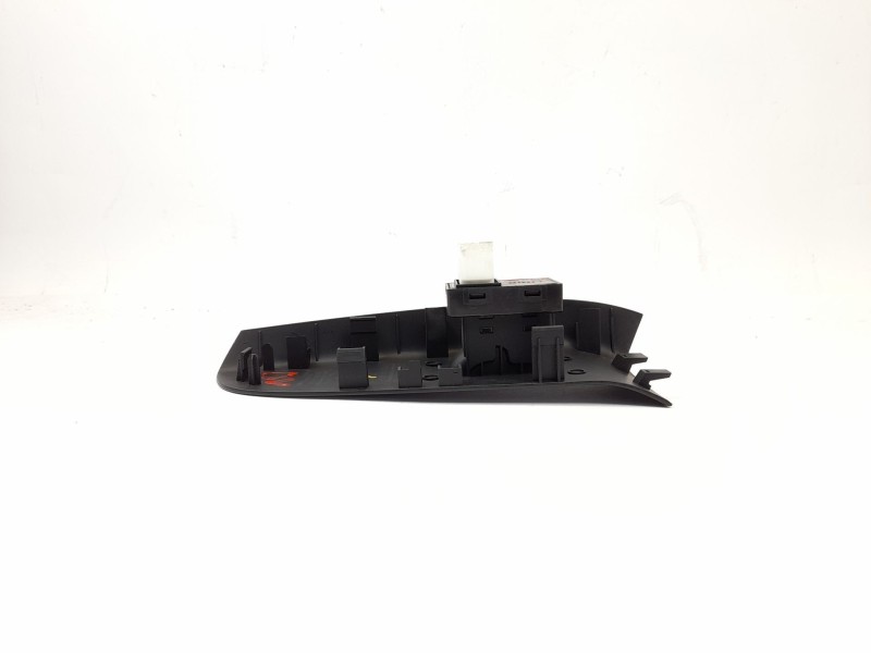 Recambio de mando elevalunas delantero derecho para kia pro ceed (ed) 2.0 crdi referencia OEM IAM 823611H300  