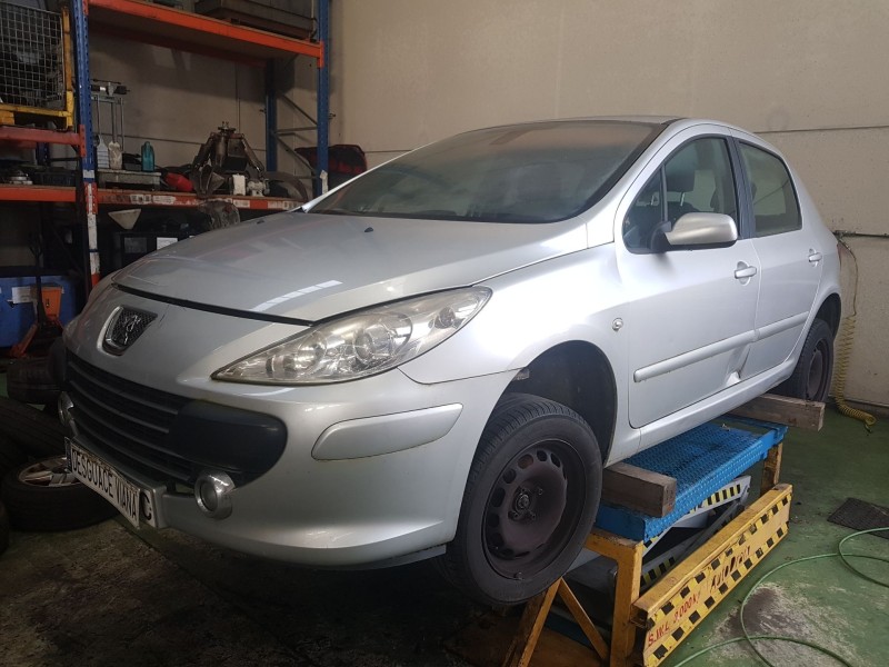 peugeot 307 5p xs+hdi del año 2007