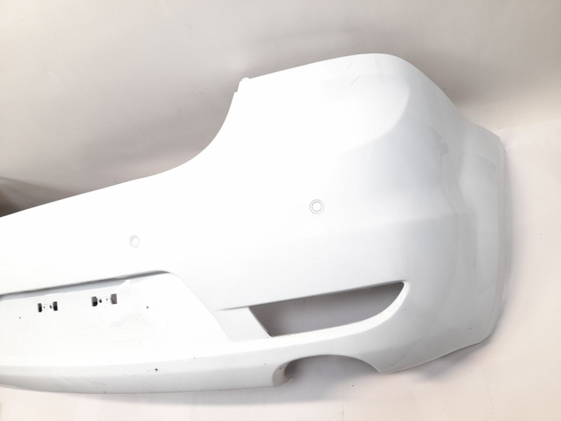 Recambio de paragolpes trasero para kia pro ceed (ed) 2.0 crdi referencia OEM IAM   