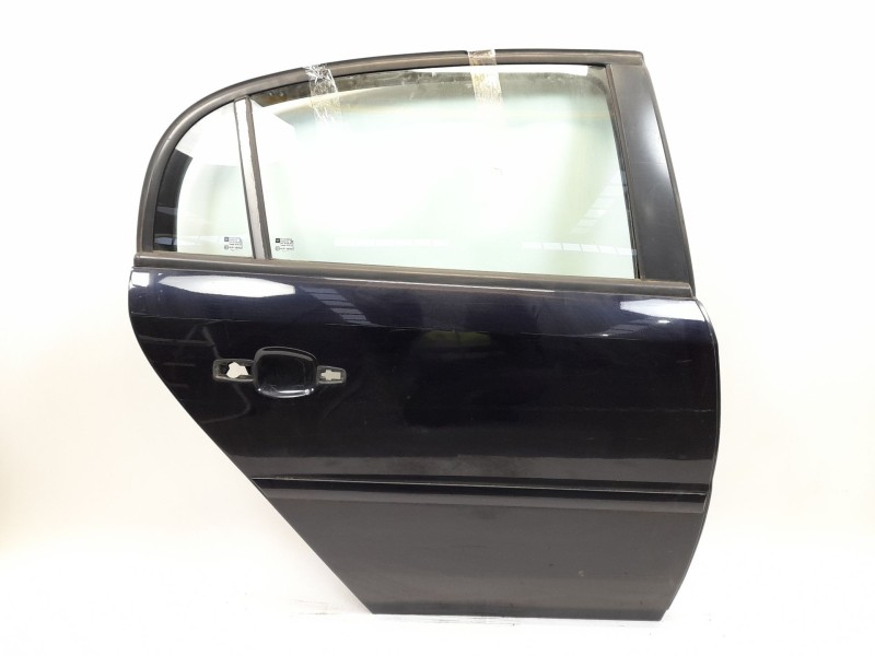 Recambio de puerta trasera derecha para opel vectra c berlina 2.0 dti 16v referencia OEM IAM   