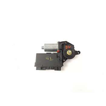 MOTOR ELEVALUNAS TRASERO DERECHO 8E0959802A 