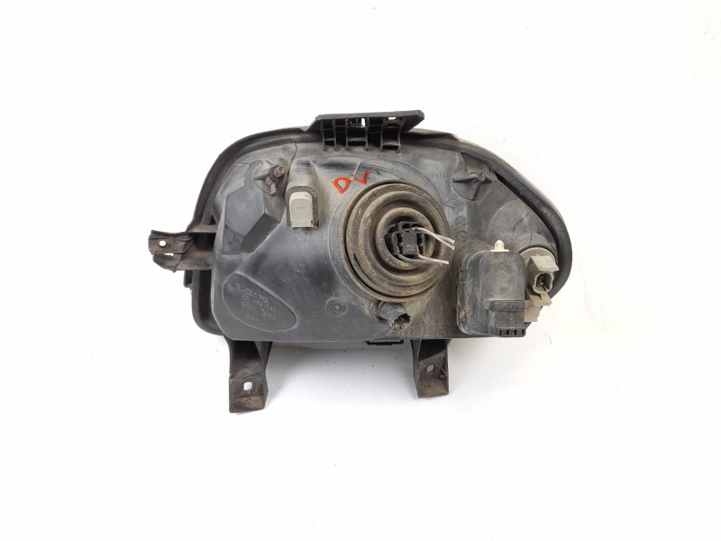 Recambio de faro derecho para renault clio ii fase i (b/cbo) 1.9 d referencia OEM IAM   
