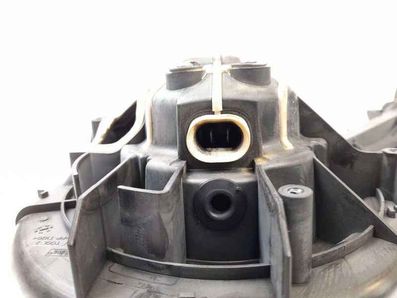 Recambio de ventilador calefaccion para opel vectra c berlina 2.0 dti 16v referencia OEM IAM 985852T  006956V