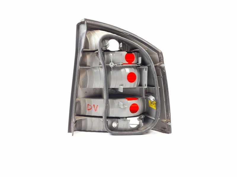 Recambio de piloto trasero izquierdo para opel vectra c berlina 2.0 dti 16v referencia OEM IAM 13157772  