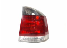 Recambio de piloto trasero derecho para opel vectra c berlina 2.0 dti 16v referencia OEM IAM 13157647  