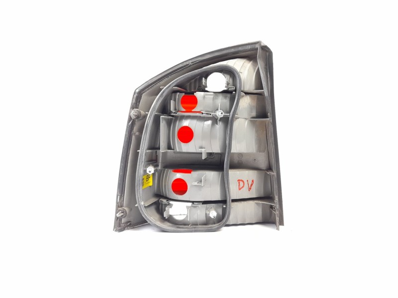 Recambio de piloto trasero derecho para opel vectra c berlina 2.0 dti 16v referencia OEM IAM 13157647  