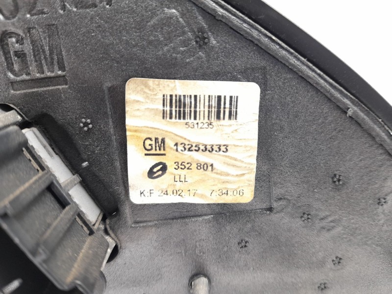 Recambio de retrovisor izquierdo para opel vectra c berlina 2.0 dti 16v referencia OEM IAM 13253333  
