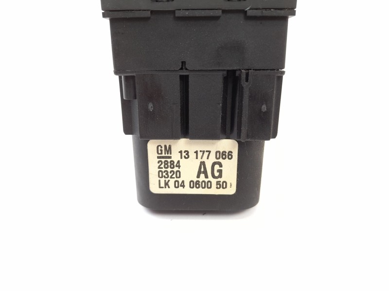 Recambio de mando luces para opel vectra c berlina 2.0 dti 16v referencia OEM IAM 13177066 153544 LK04060050