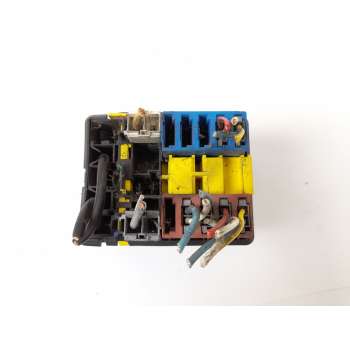 CAJA RELES / FUSIBLES 9608173180 