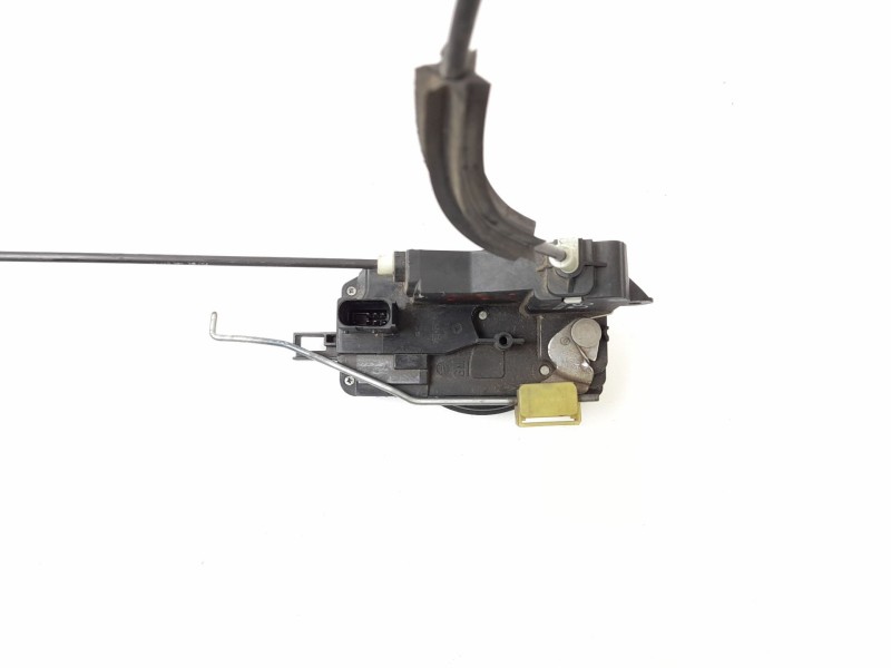 Recambio de cerradura puerta delantera derecha para opel vectra c berlina 2.0 dti 16v referencia OEM IAM 13157762  