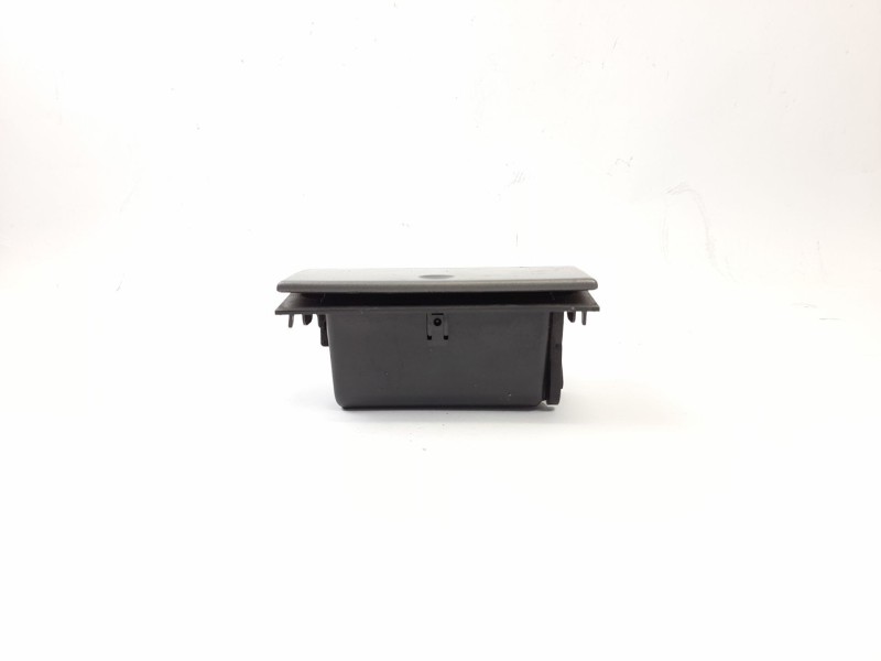 Recambio de cenicero para opel vectra c berlina 2.0 dti 16v referencia OEM IAM 00315031203  24443186