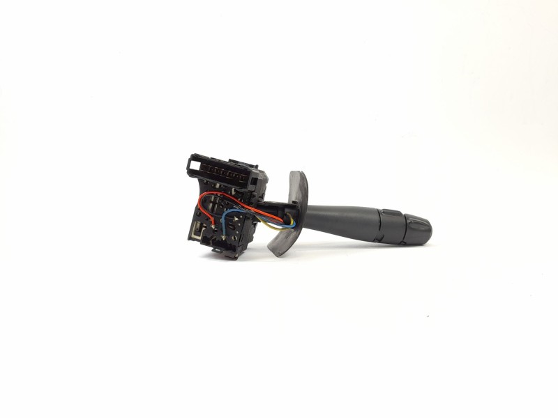 Recambio de mando intermitentes para renault clio ii fase i (b/cbo) 1.9 d referencia OEM IAM   