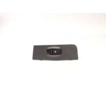 MANDO ELEVALUNAS TRASERO IZQUIERDO 9358017500 