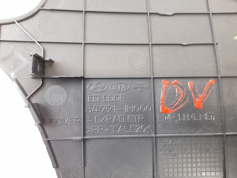 Recambio de moldura para kia pro ceed (ed) 2.0 crdi referencia OEM IAM 847911H000  
