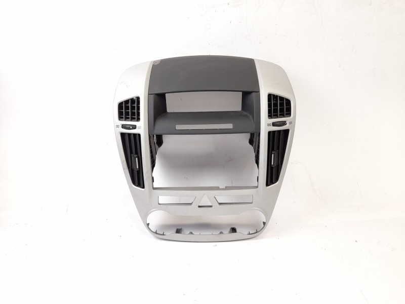 Recambio de moldura para kia pro ceed (ed) 2.0 crdi referencia OEM IAM 847401H000  