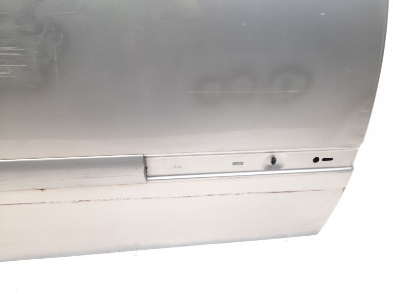 Recambio de puerta trasera derecha para peugeot 307 break (3e) 1.6 hdi referencia OEM IAM   
