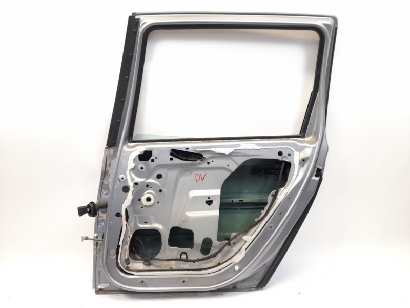 Recambio de puerta trasera derecha para peugeot 307 break (3e) 1.6 hdi referencia OEM IAM   
