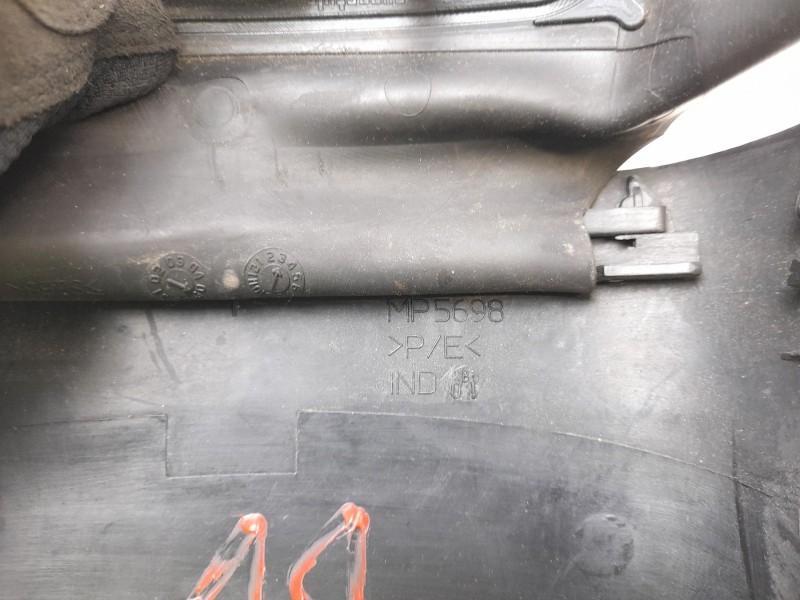 Recambio de moldura para peugeot 307 break (3e) 1.6 hdi referencia OEM IAM MP5698  MP4955