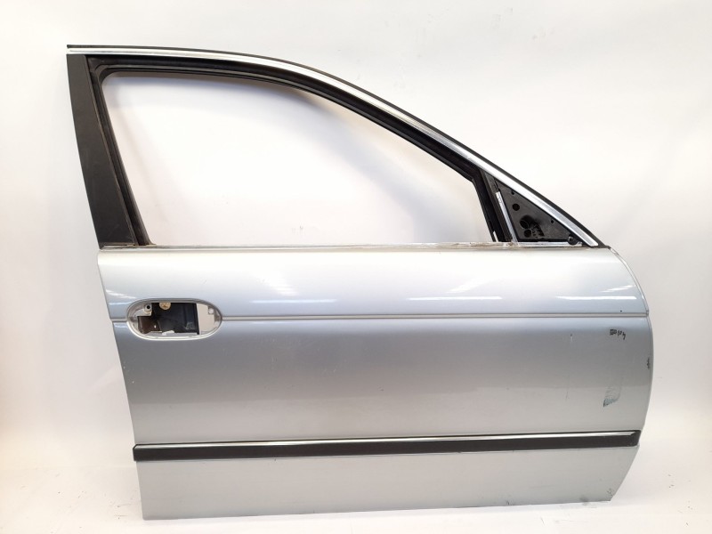Recambio de puerta delantera derecha para bmw serie 5 berlina (e39) 2.5 525tds referencia OEM IAM   