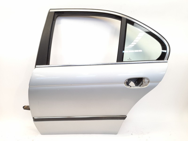Recambio de puerta trasera izquierda para bmw serie 5 berlina (e39) 2.5 525tds referencia OEM IAM   