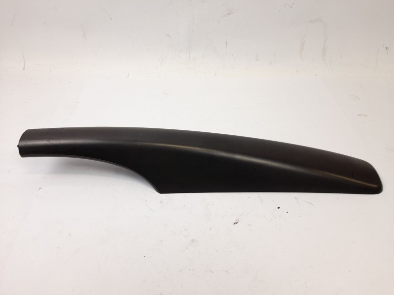 Recambio de moldura para peugeot 307 break (3e) 1.6 hdi referencia OEM IAM 9641411477  9641408677