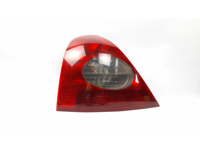 Recambio de piloto trasero izquierdo para renault clio ii fase i (b/cbo) 1.2 referencia OEM IAM 8200071413  