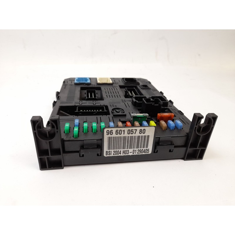 Recambio de caja reles / fusibles para peugeot 307 break (3e) 1.6 hdi referencia OEM IAM 9660105780 216760315B BSI2004H03