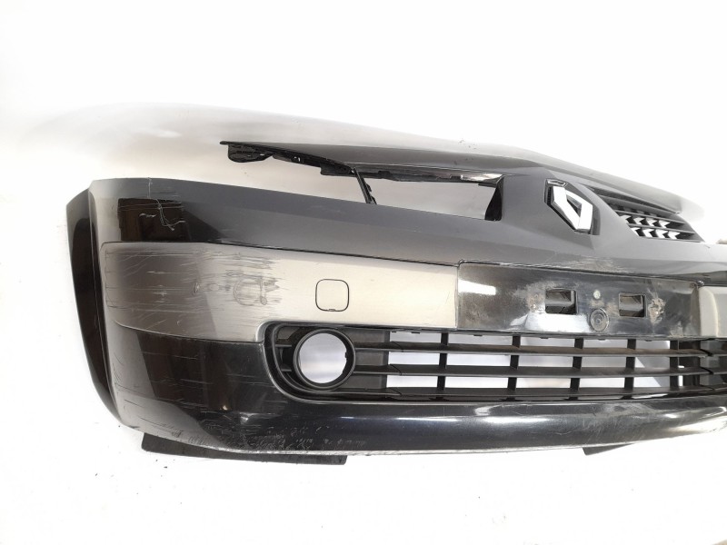 Recambio de paragolpes delantero para renault megane ii sedán (lm0/1_) 1.9 cdi referencia OEM IAM   
