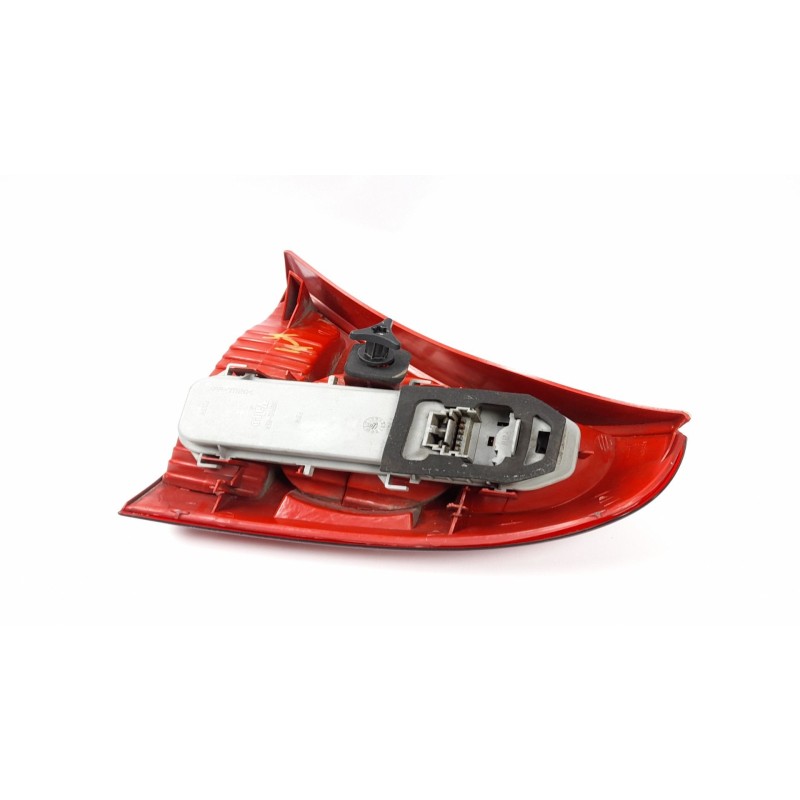 Recambio de piloto trasero izquierdo para renault clio ii fase i (b/cbo) 1.2 referencia OEM IAM 8200071413  