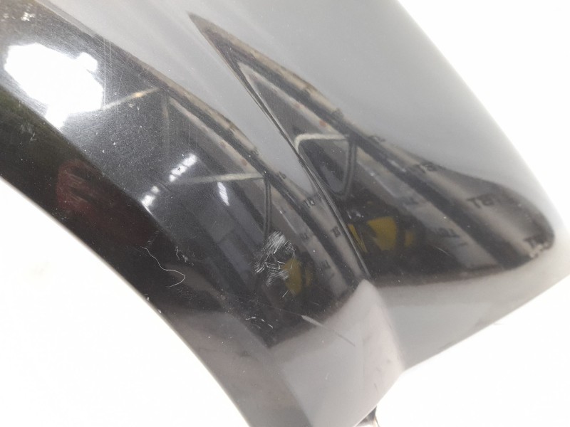 Recambio de aleta delantera derecha para renault megane ii sedán (lm0/1_) 1.9 cdi referencia OEM IAM   