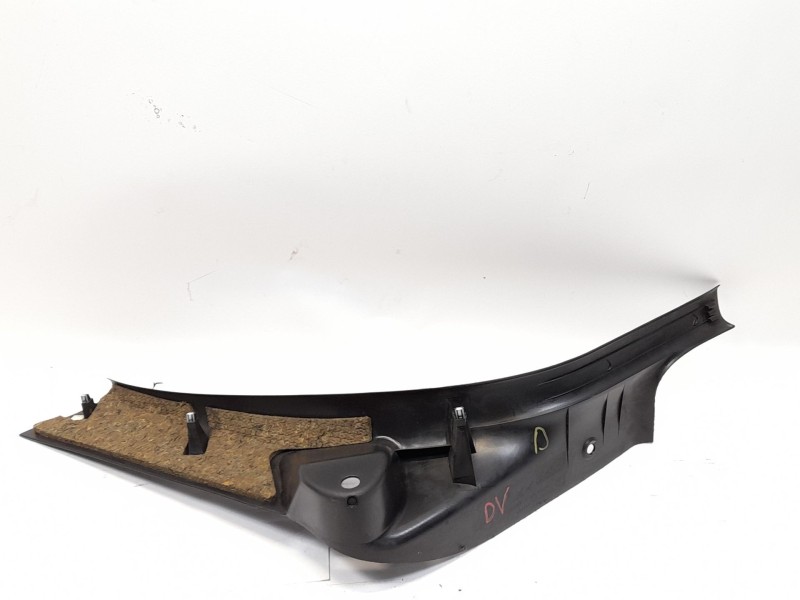 Recambio de moldura para peugeot 307 break (3e) 1.6 hdi referencia OEM IAM 9633061877  