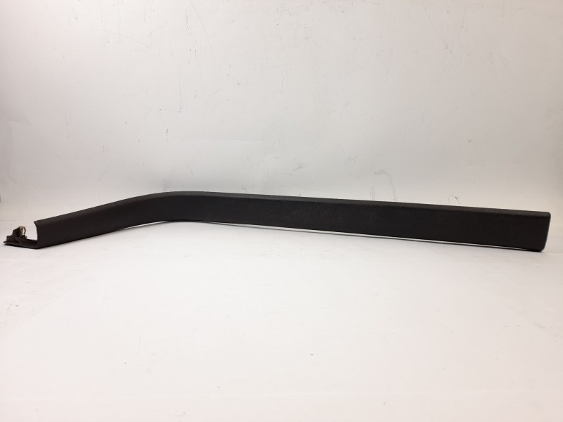 Recambio de moldura para peugeot 307 break (3e) 1.6 hdi referencia OEM IAM 9636264377  