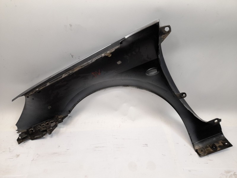 Recambio de aleta delantera derecha para peugeot 307 break (3e) 1.6 hdi referencia OEM IAM   